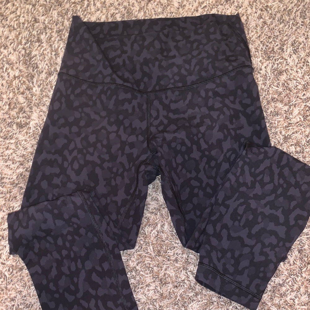 Lulu lemon leggings 🍋